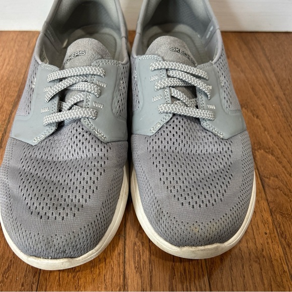 Skechers On The Go Walking Shoes Slip-Ins Hands Free Women’s Size 9 Gray - Picture 4 of 11